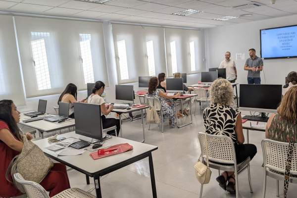 250625-curso-teletrabajo-1.jpg